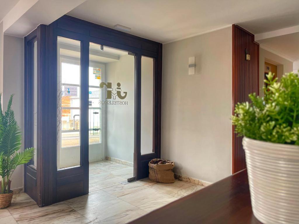 Hotel Amadora - Admite Mascotas Barreiros Εξωτερικό φωτογραφία